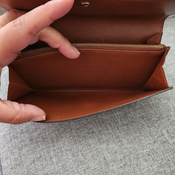 Louis Vuitton Monogram Sarah wallet - Picture 12 of 14